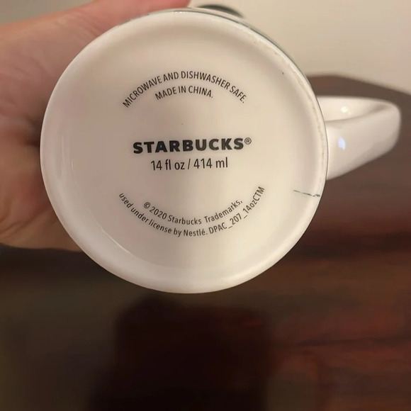 Starbucks holiday tall mug - Picture 4 of 4